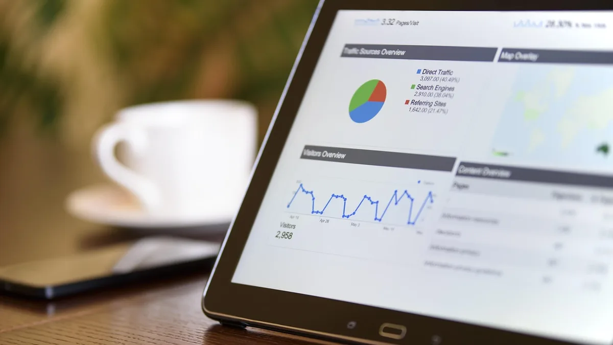 Modelling the running cost of an agent before committing to it
